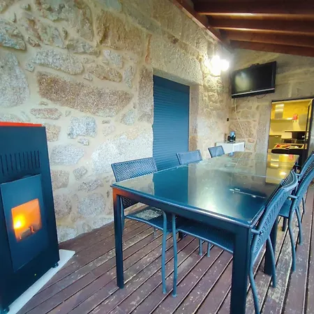 Casa Do Parada Lantställe Messegães