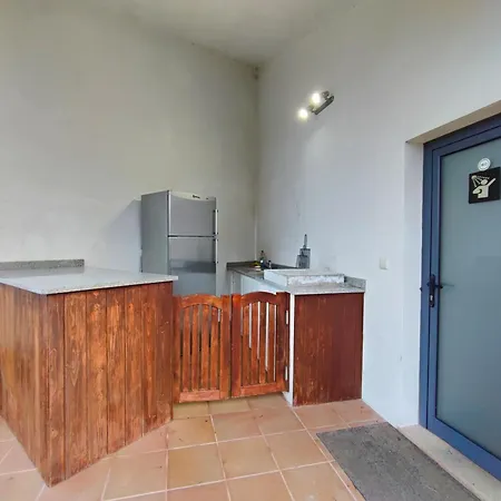 Casa Do Parada * Messegães