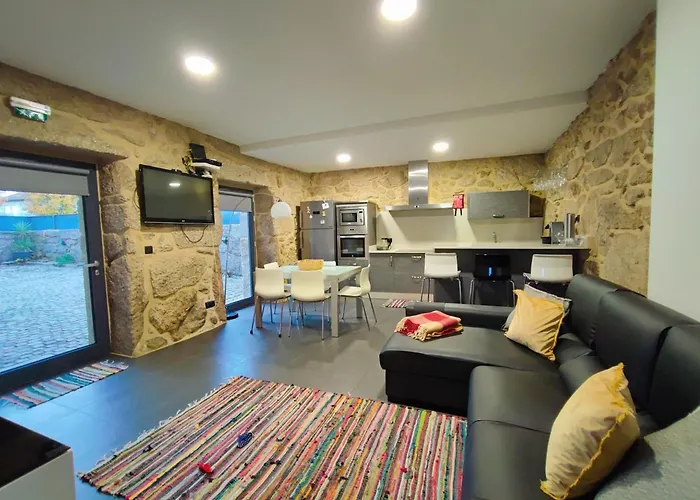 Casa Do Parada Messegães